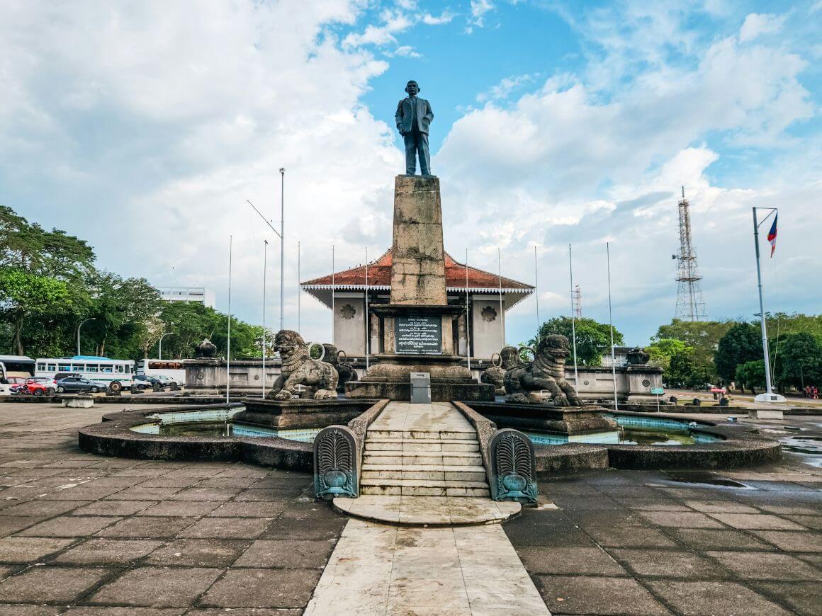 colombo independence square