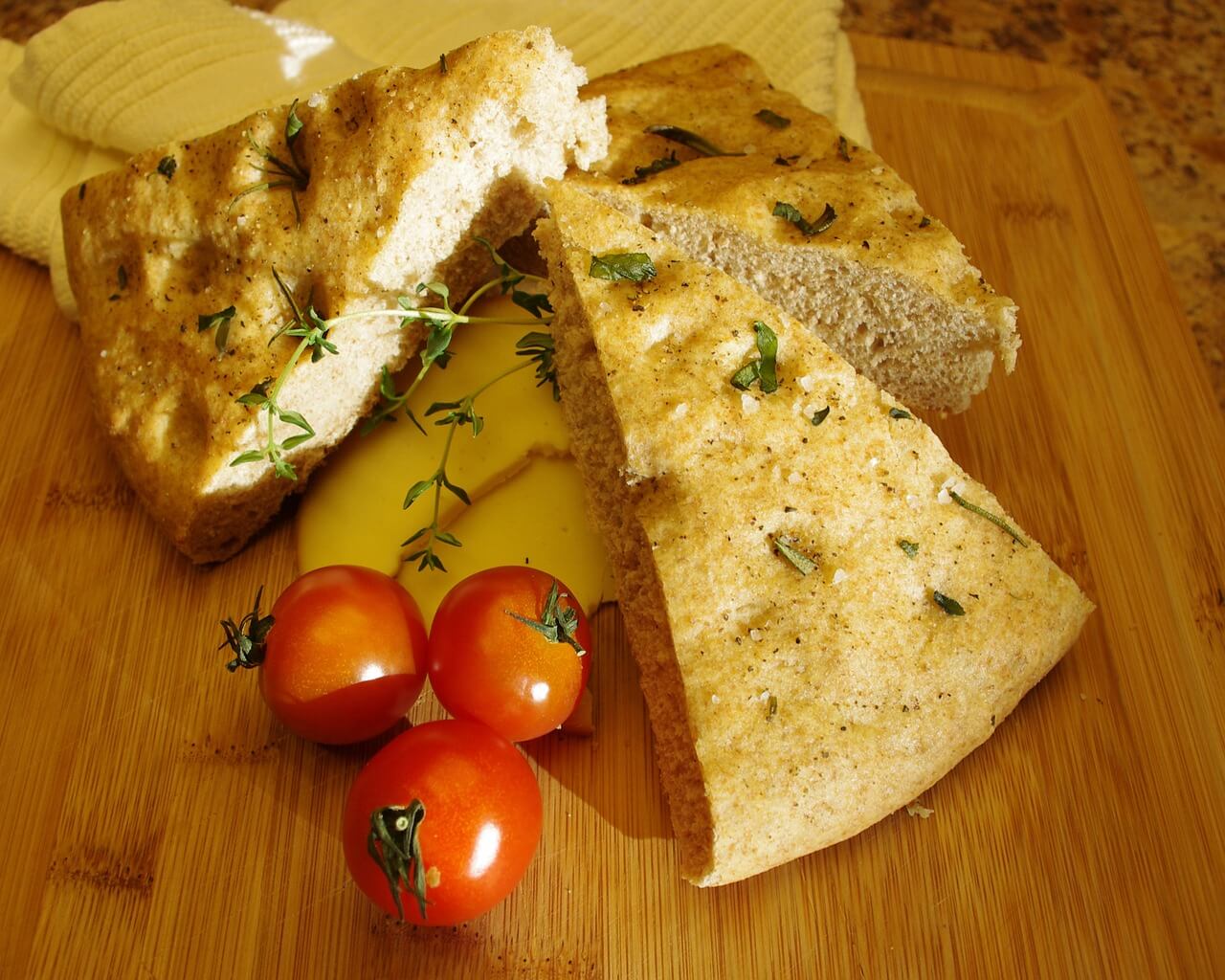 Savour Flavours at Mercato Orientale Genoa pixabay