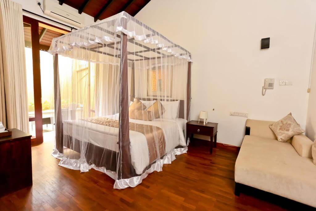 Swanee Grand negombo