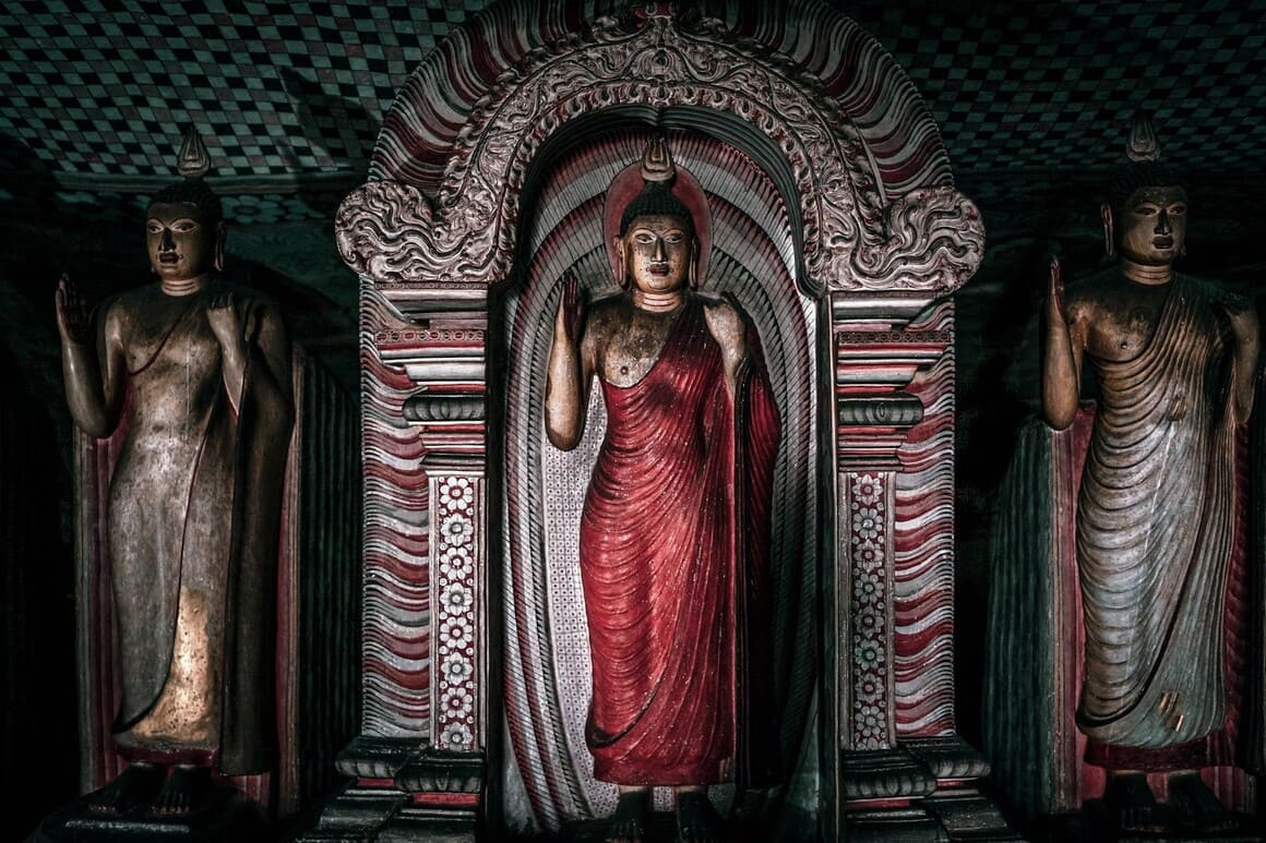 dambulla cave temple
