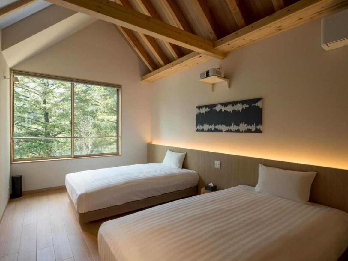 2 Bed Luxury Home with Balcony, Nikko