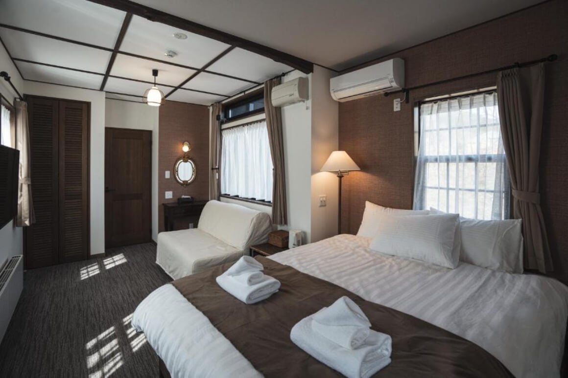 Shinkyo Inn, Nikko