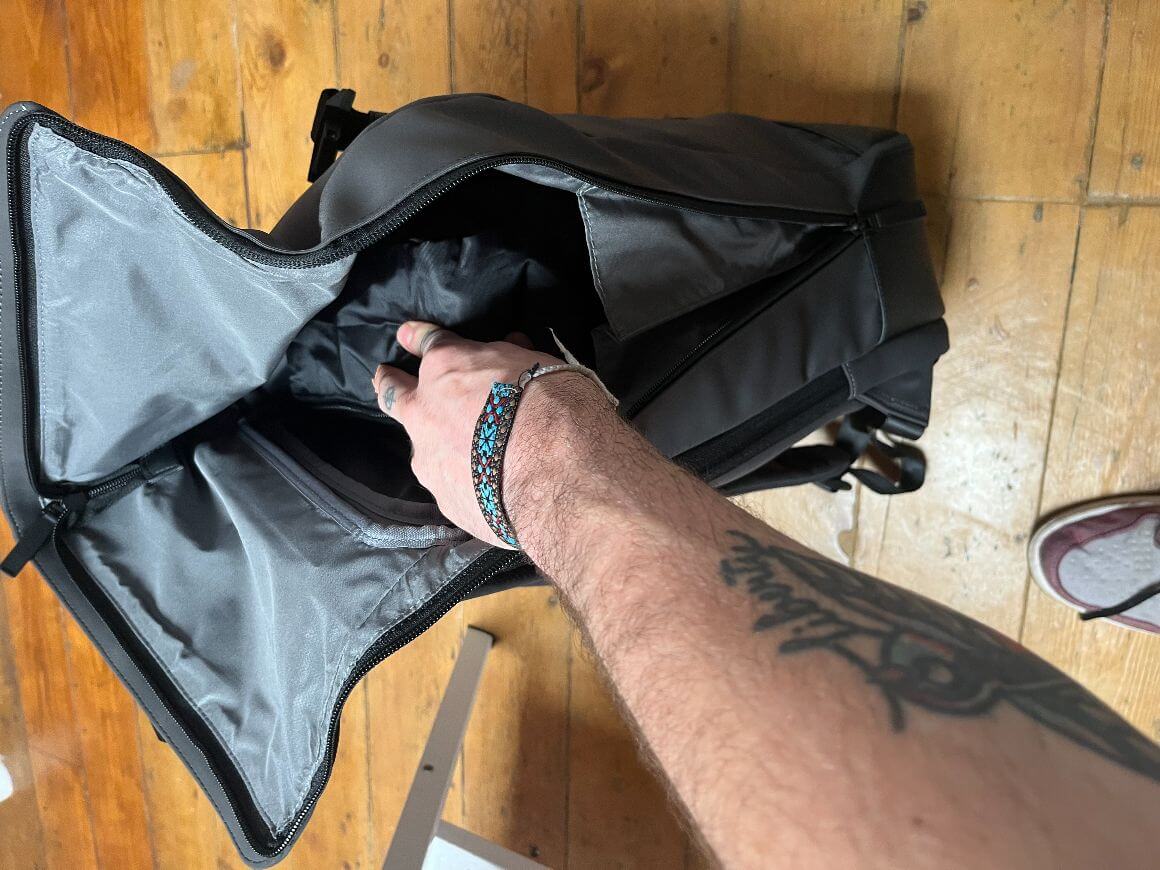 nayo rolltop backpack