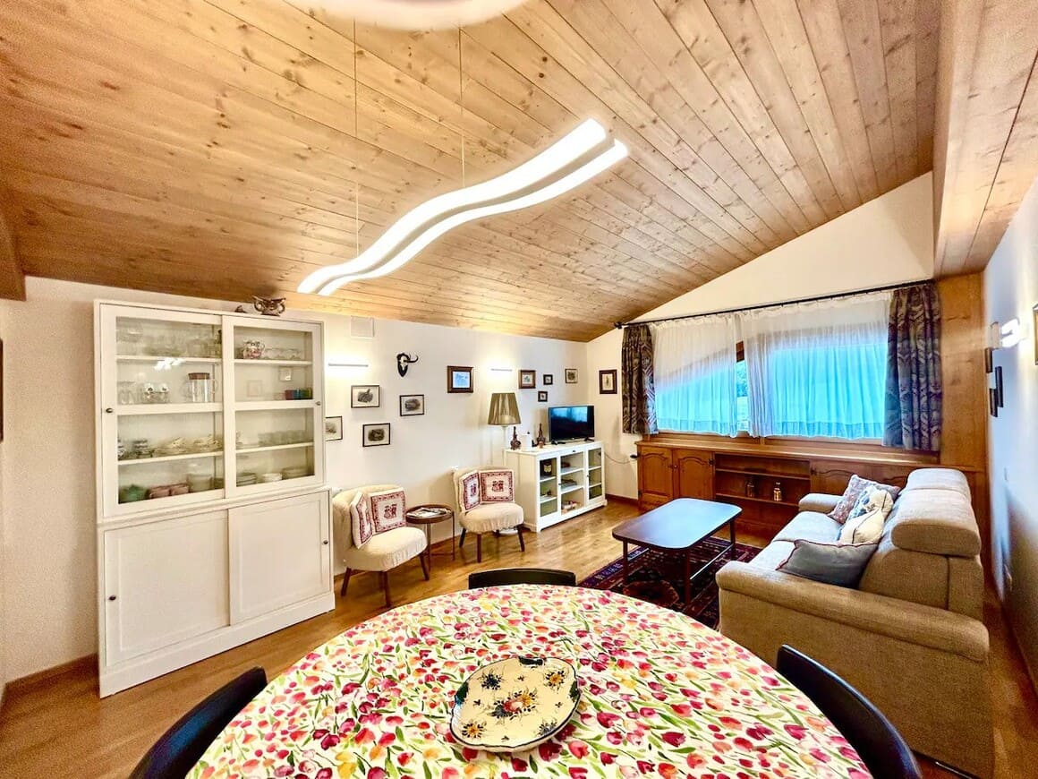Attic with a view of Tofane