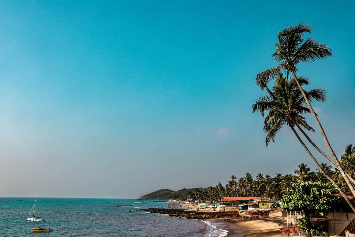 india goa anjuna beach