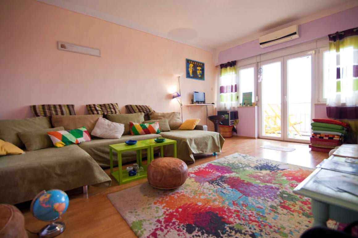 backpackers fairytale croatia
