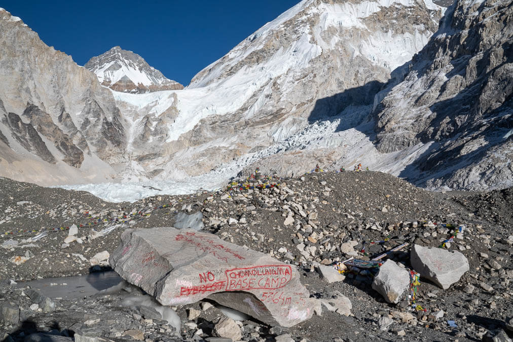 everest base camp glacier