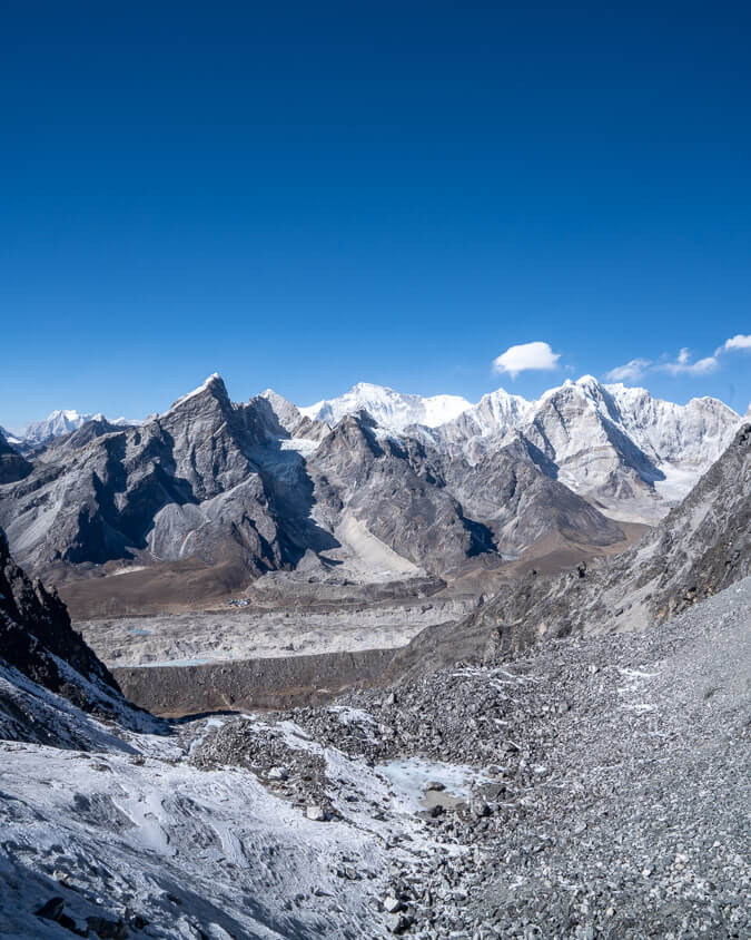 everest base camp kongmala mountains