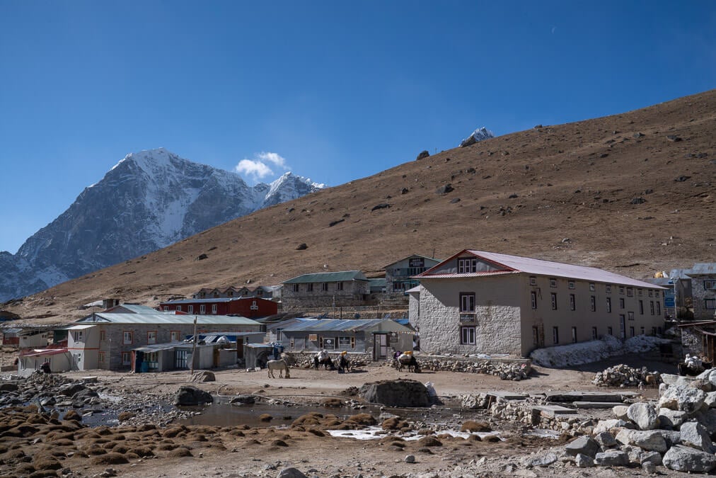 everest base camp lobuche lodge