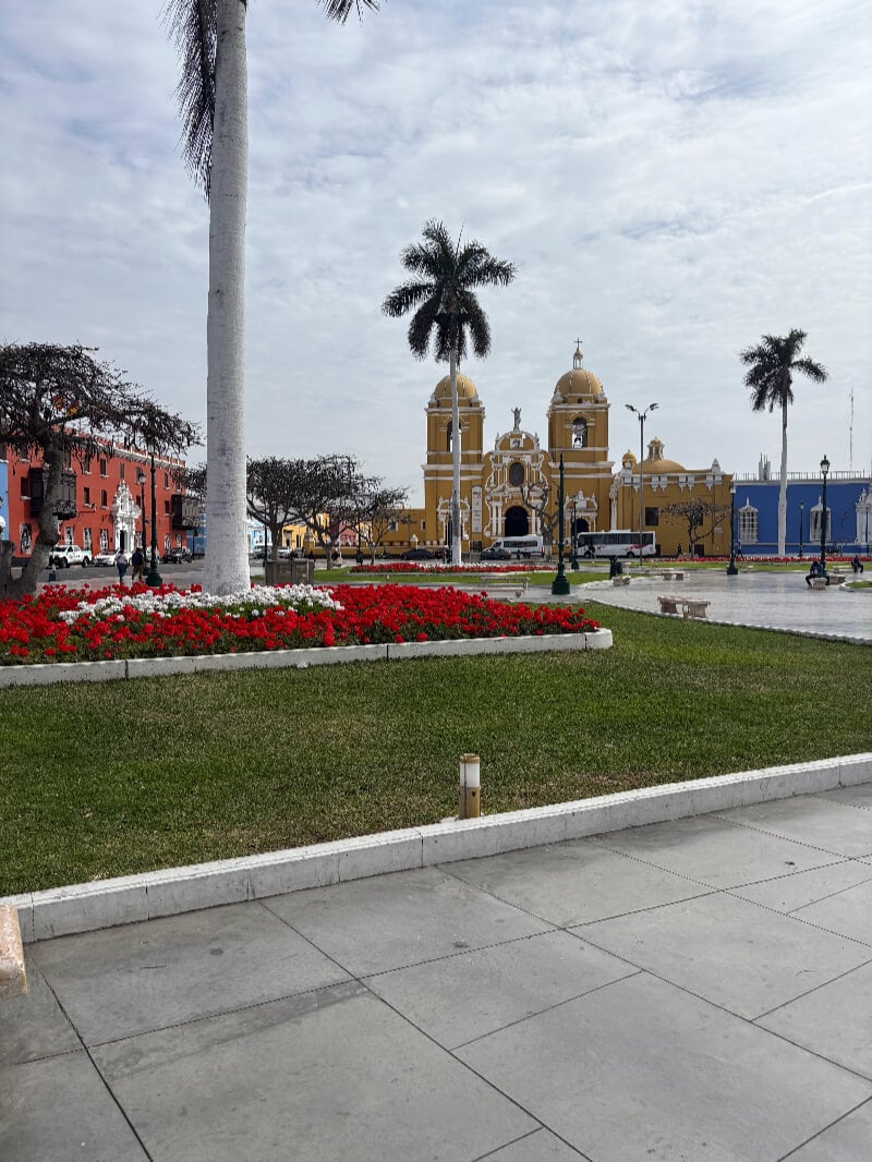 color buildings in plaza de armas of trujillo