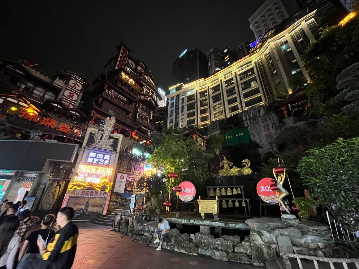 Hongyadong complex, traditional stilt architecture nightlife