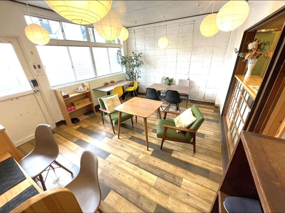 roost hostel nikko
