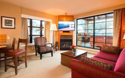 Deluxe Slopeside Condo, Whistler