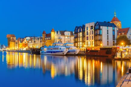 shutterstock-gdansk-oldtown