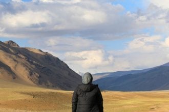 nomad watching the scenic beauty