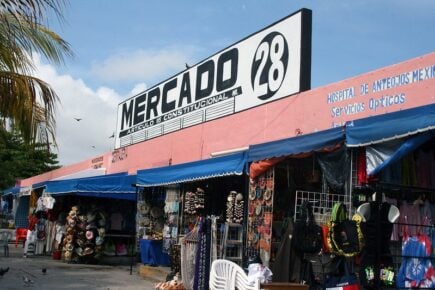 Market 28, Cancun