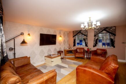 Smugglers Cove Cottage Liverpool