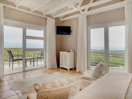Abelone Guest Lodge