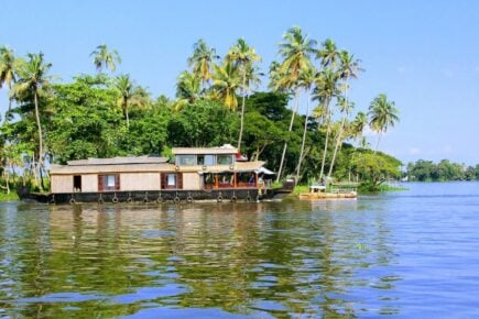 Allepey - Punnamada Backwaters