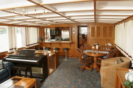 Morning Mist 85 foot yacht