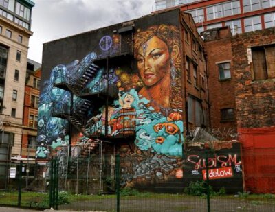 Manchester musical legends strolling pavements