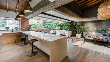 Cozy apartment in Lleras Park Spring
