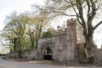 Annes Grove Miniature Castle Ireland