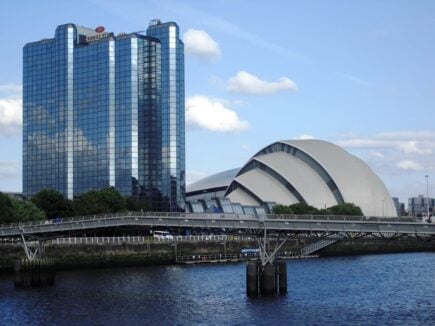 Glasgow Why Stay in an Airbnb