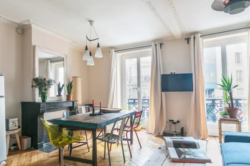15 STUNNING Airbnbs in Paris [2023 Edition]