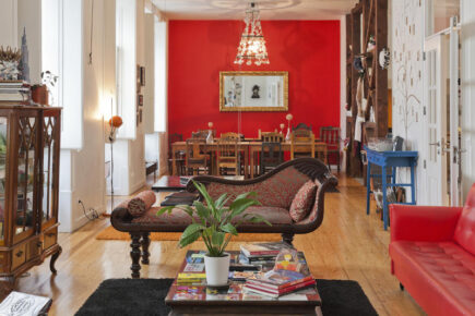 Living Lounge Best Hostels in Lisbon