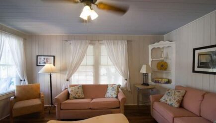 Boardwalk Cottage by the Sea Myrtle Beach
