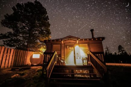 Tiny Mountain View Sauna Cabin, Flagstaff