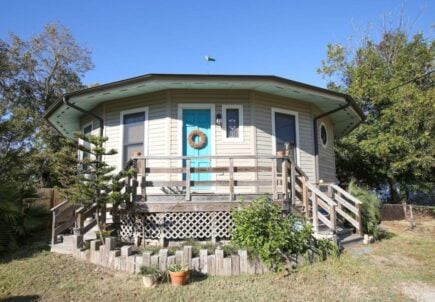 Overall Best Value Eco lodge in New Orleans Eco round Home