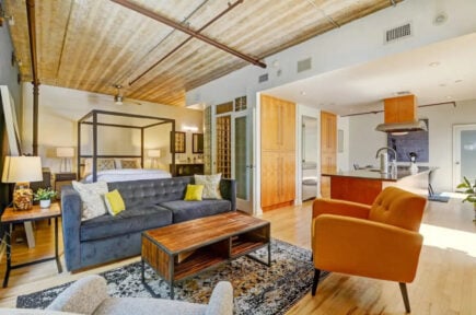 Contemporary and Homey 1 Bed Loft
