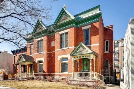 Bright Historical Townhouse for 4