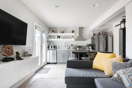 Sleek and Modern 2 Bed Cottage