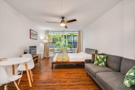 Affordable and Central Modern Studio Oahu