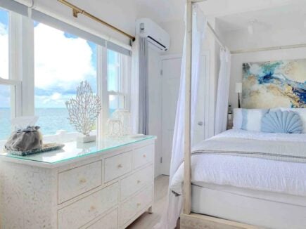 Exquisite 1 Bed Cottage with Ocean Views Bermuda