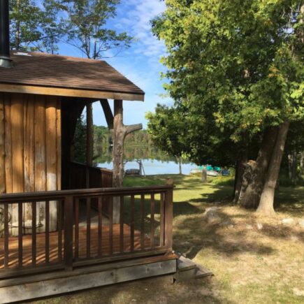 Rustic Lakefront Cabin for 4 Michigan
