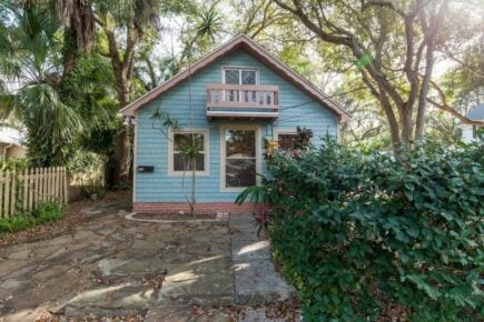 Little Blue Cabin, Florida