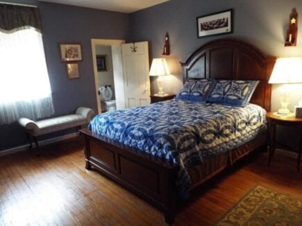 Double Room at Tillie Pierce House Inn, Pennsylvania