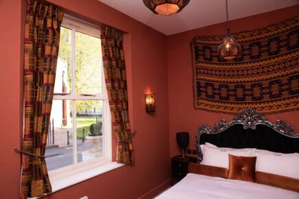 Boutique BnB with Trendy Restaurant, Birmingham