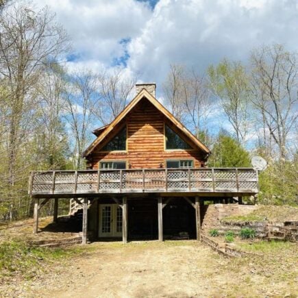 Enchanting Cabin in the Woods, New Hampshire