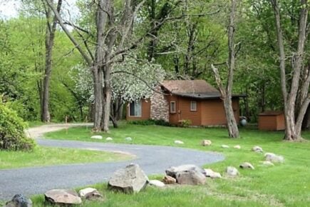 River Cabin, Minnesota