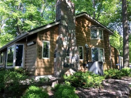 Cabin in Paradise, Minnesota