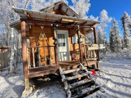 Little Bear Cabin, Alaska