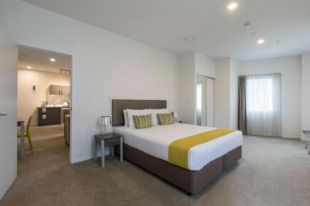 Deluxe Two Bedroom Apartment at Quest on Thorndon