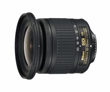 best nikon lens for travel