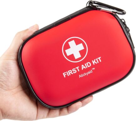 travel with first aid kit