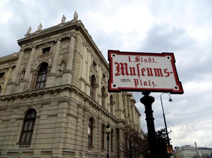 A sign in German in Vienna, Austria